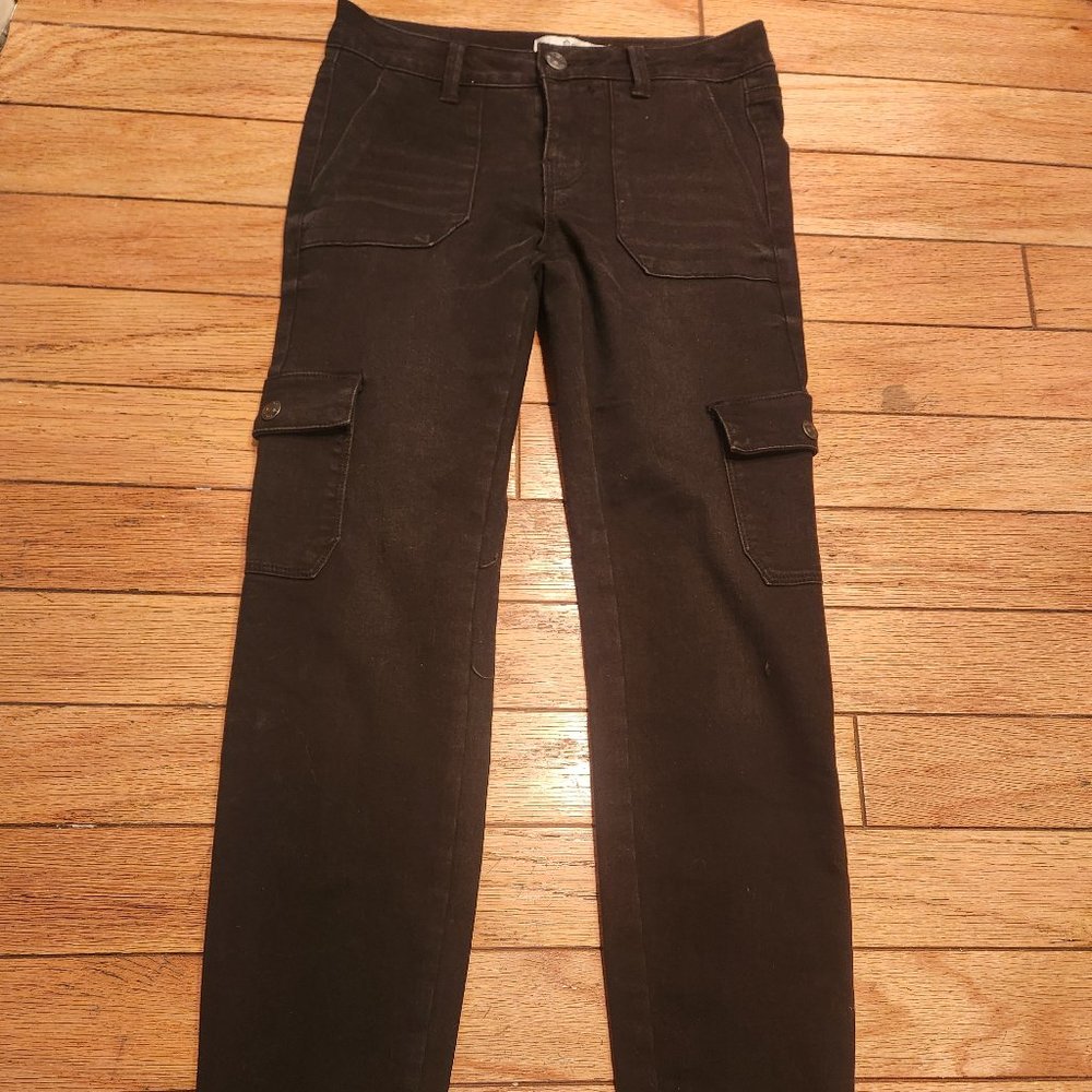 SKINNY, STRETCHY JEANS